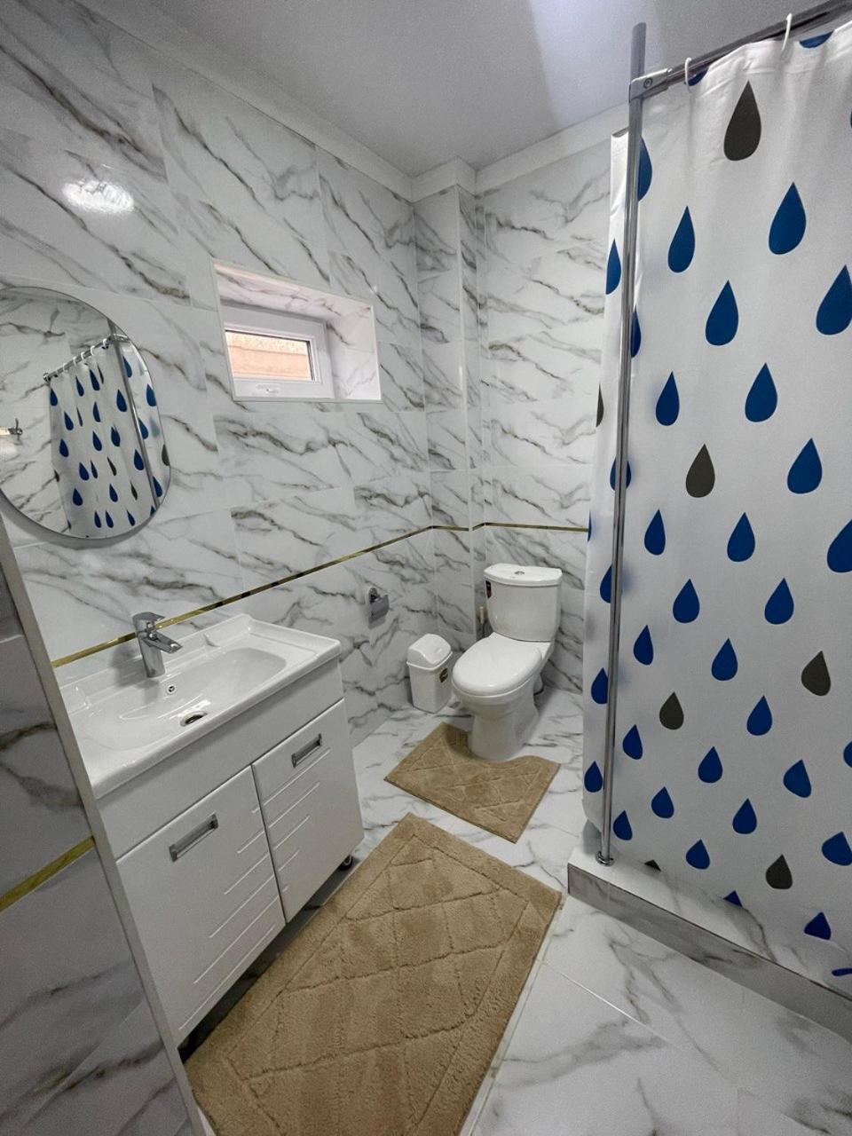 Center Guesthouse Kochkor ภายนอก รูปภาพ