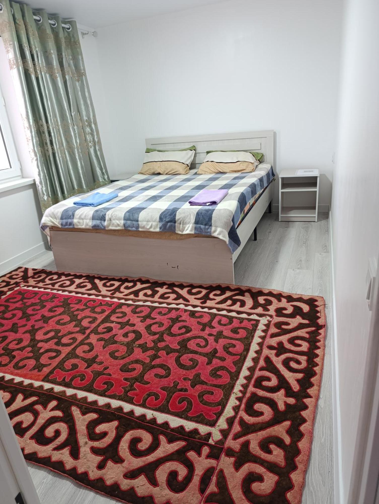 Center Guesthouse Kochkor ภายนอก รูปภาพ